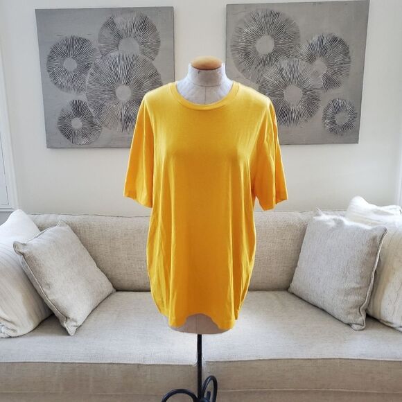 And Now This Basic Tshirt Sz XL - Picture 2 of 10